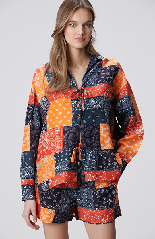 Lacivert Kırmızı Desenli Keten Bluz