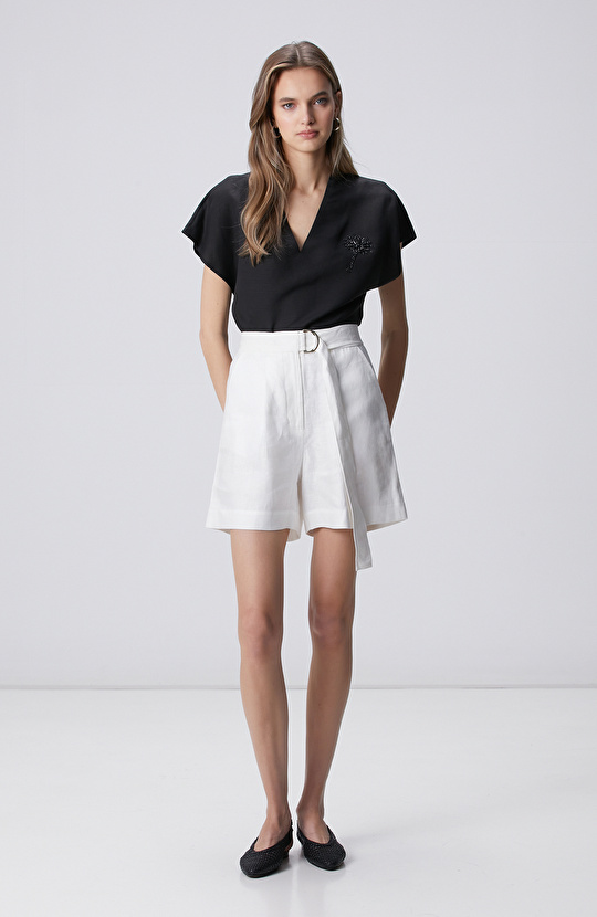 Siyah Keten Karışımlı Bluz