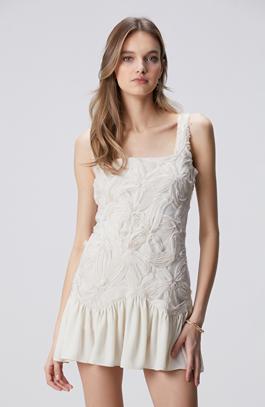 Kırık Beyaz Desenli Mini Abiye Elbise