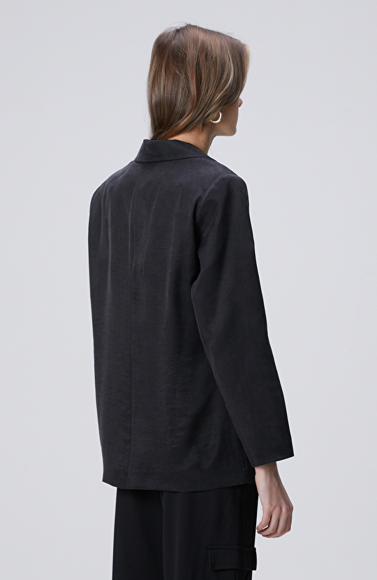 Siyah Yarım Astarlı Ceket