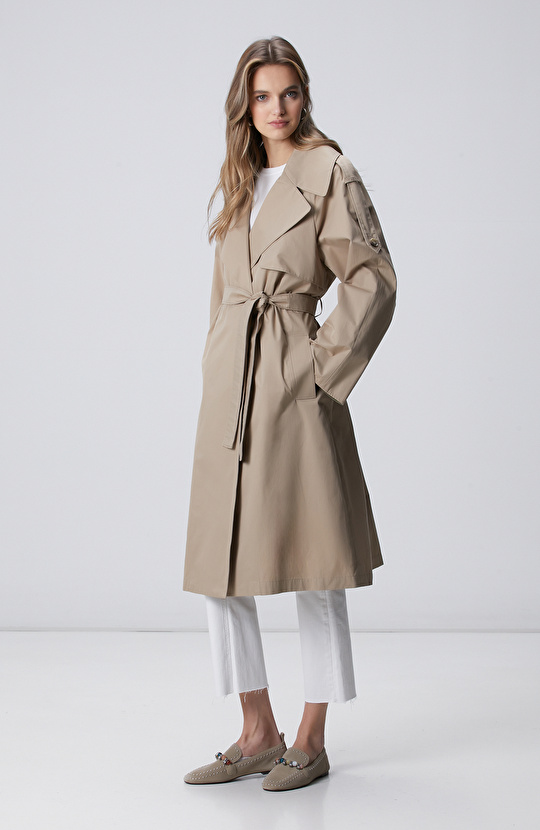 Açık Bej Beli Kuşaklı Pardösü
