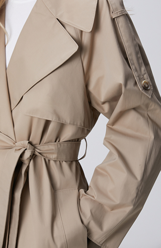 Açık Bej Beli Kuşaklı Pardösü
