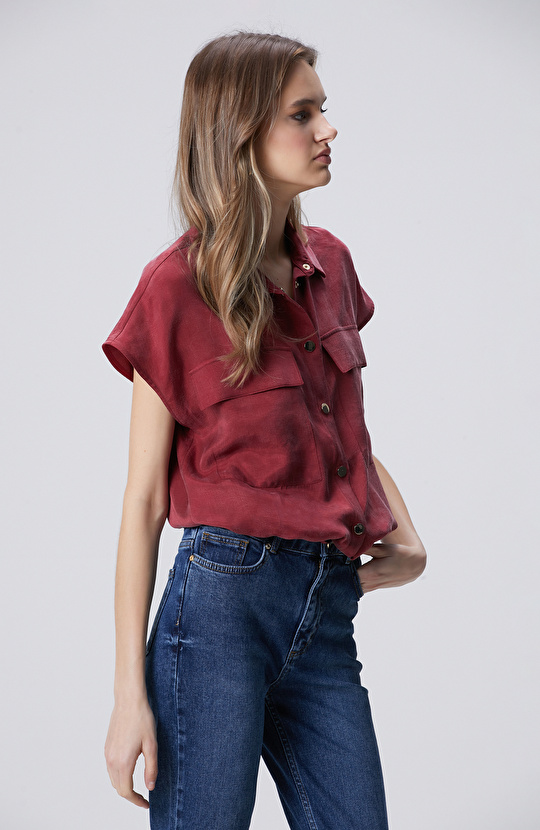 Vişne Çift Cep Detaylı Çıtçıtlı Gömlek