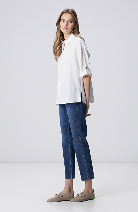 Kırık Beyaz Çizgi Jakarlı Truvakar Kol Gömlek