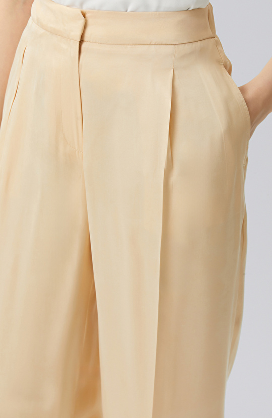 Vanilla Pleated Palazzo Pants