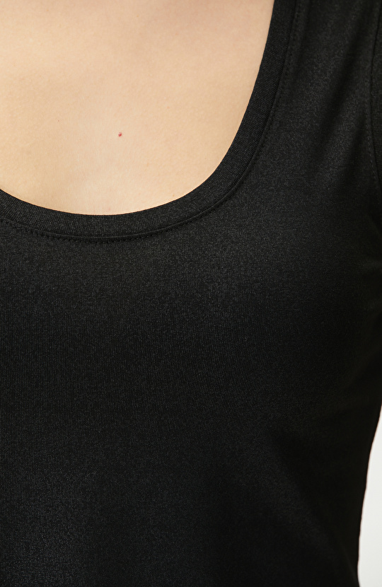 Siyah Varak Baskılı T-shirt