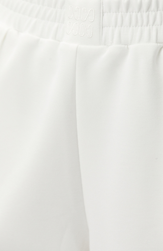 Off White Ribbed Detailed Knitted Shorts