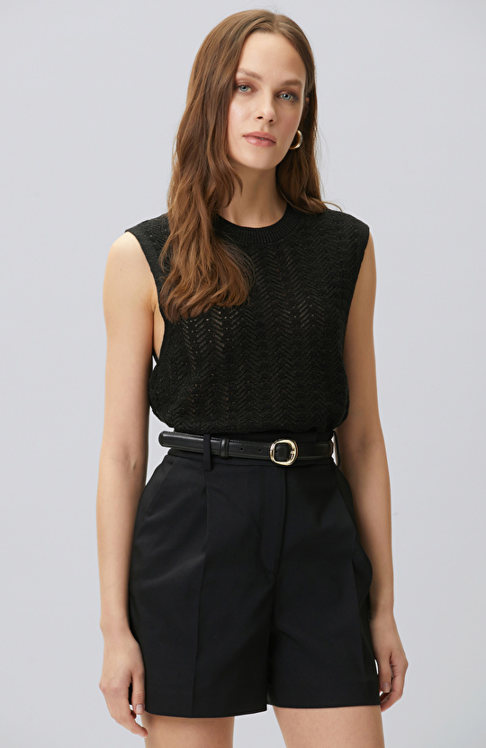 Siyah Geniş Ajur Örgü Kazak