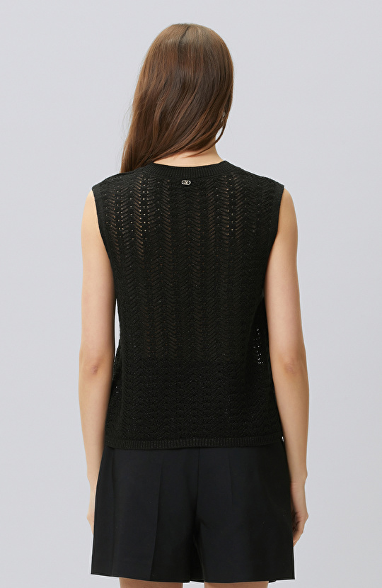 Siyah Geniş Ajur Örgü Kazak