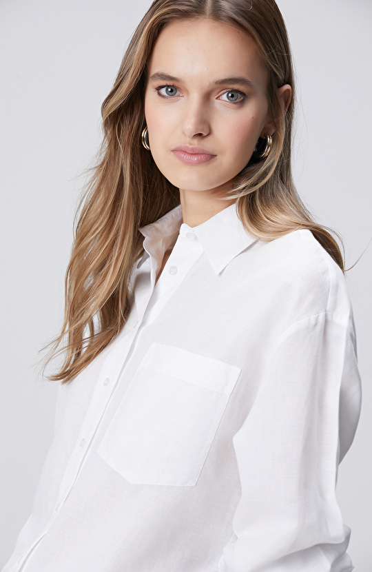 Beyaz Cep Detaylı Keten Mix Basic Gömlek
