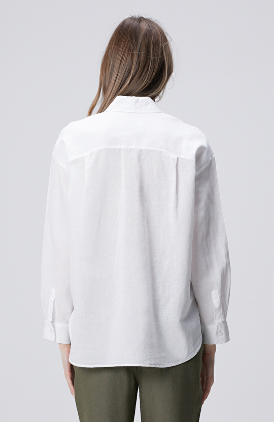 Beyaz Cep Detaylı Keten Mix Basic Gömlek