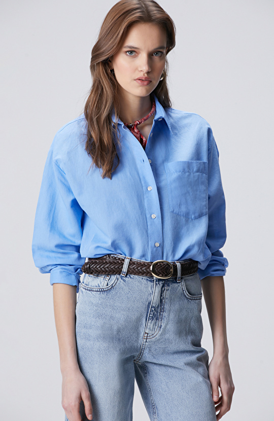 Mavi Cep Detaylı Basic Keten Karışımlı Gömlek