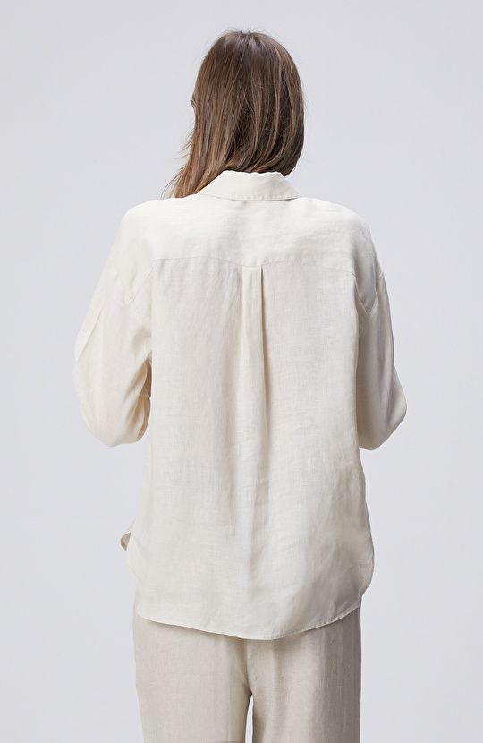 Bej Göğüs Nakış Detaylı Keten Gömlek