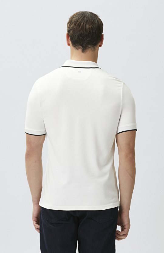 Kırık Beyaz Polo Yaka Pike Desen T-shirt