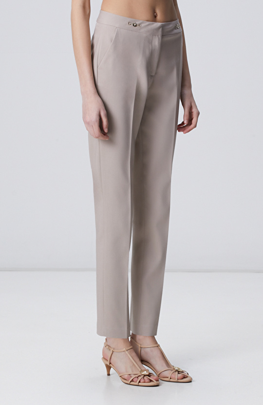 Vizon Basic Dar Paça Metal Aksesuarlı Pantolon