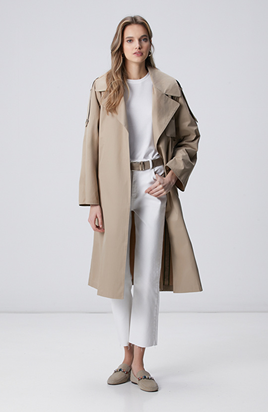 Kırık Beyaz Kesik Paça Denim Pantolon