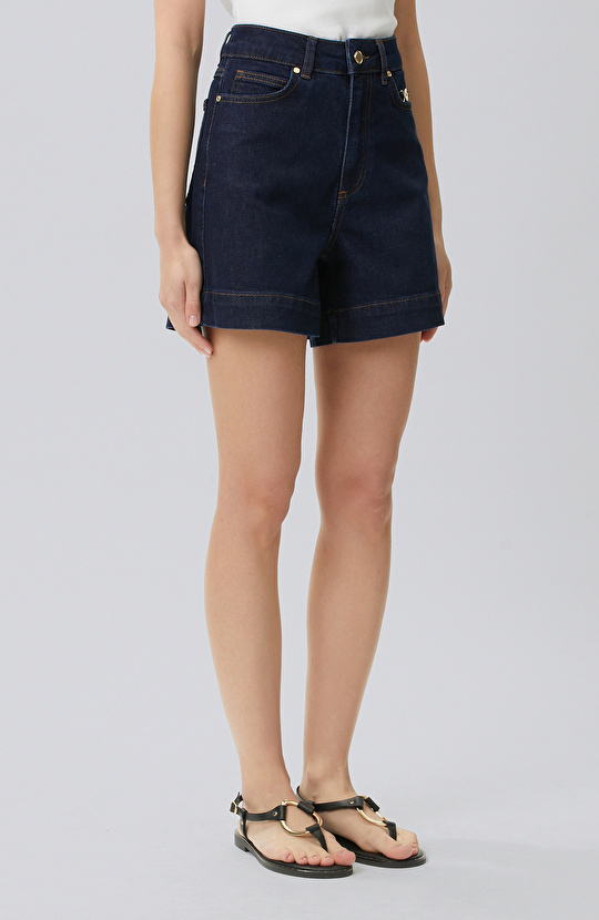 Lacivert Raw Yıkama Kısa Denim Şort