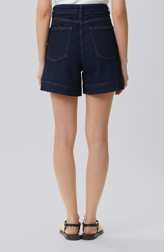 Lacivert Raw Yıkama Kısa Denim Şort