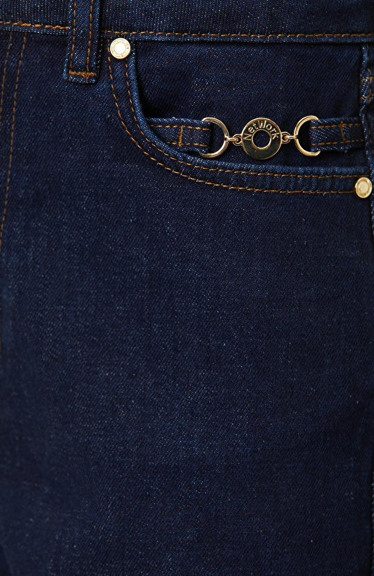 Lacivert Raw Yıkama Kısa Denim Şort