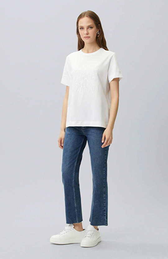 White Embroidery Detailed T-shirt