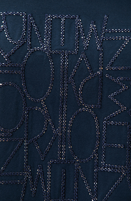 Lacivert Nakış Detaylı T-shirt