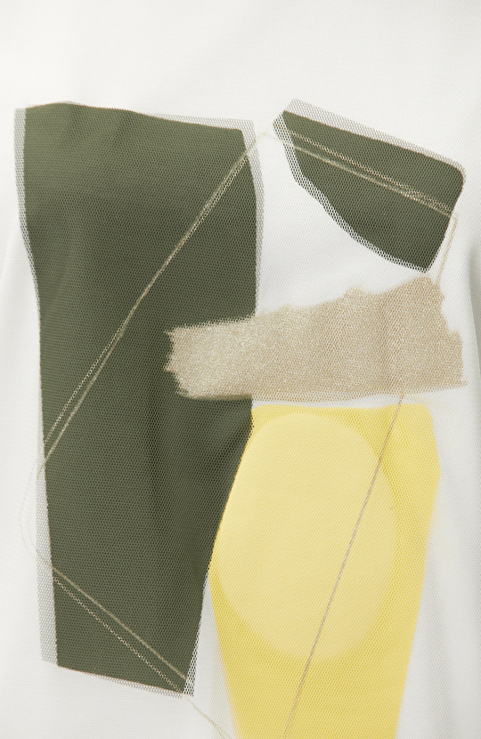 Off White Tulle Garnish Printed T-shirt