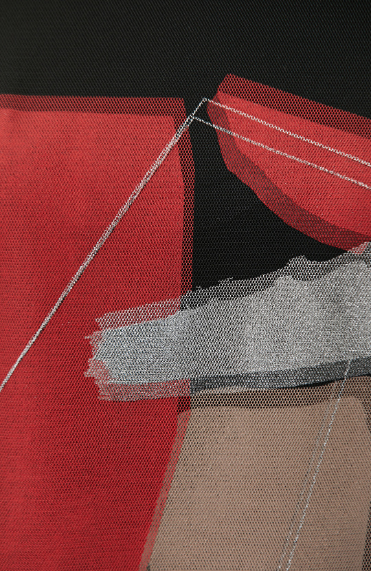 Siyah Tül Garnili Baskılı T-shirt