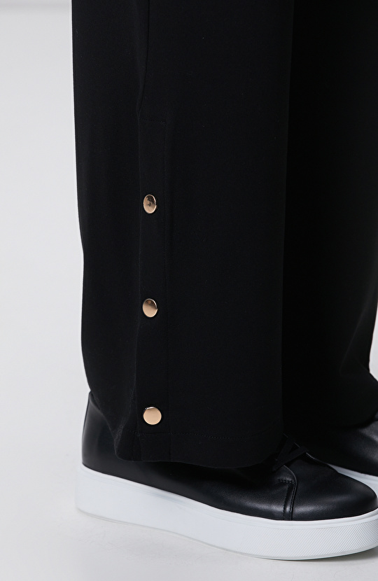 Siyah Geniş Paça Çıtçıt Düğme Eşofman