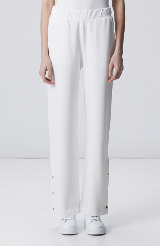 Kırık Beyaz Geniş Paça Çıtçıt Düğme Eşofman