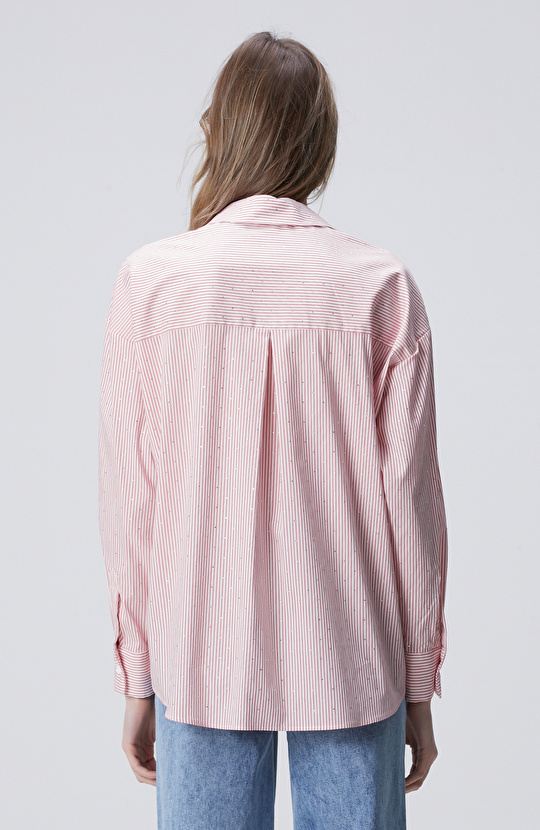 Kırmızı Beyaz Çizgili Taş Baskılı Gömlek