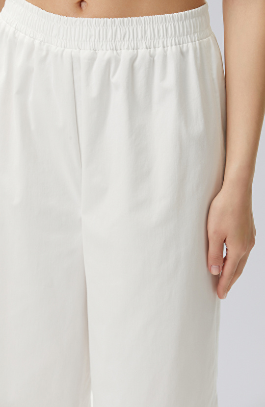 White Elastic Waist Loose Trousers