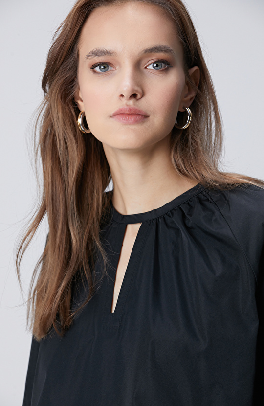 Siyah Crop Tafta Bluz