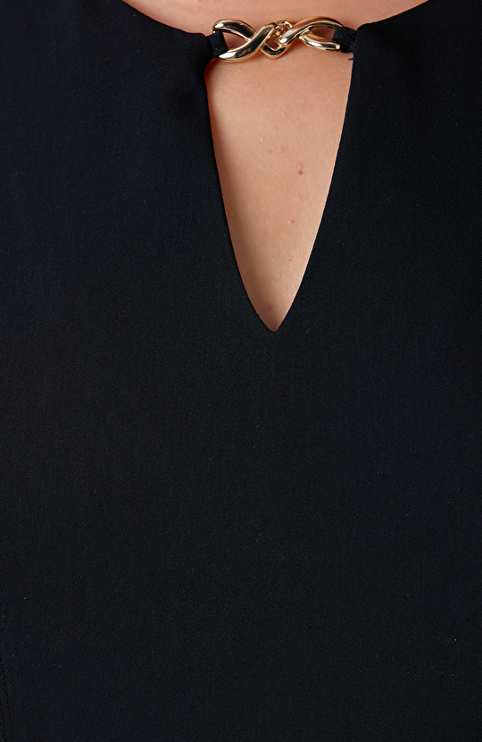 Siyah Fermuarlı Elbise