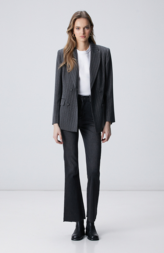 Koyu Gri Taşlı Çizgili Ceket