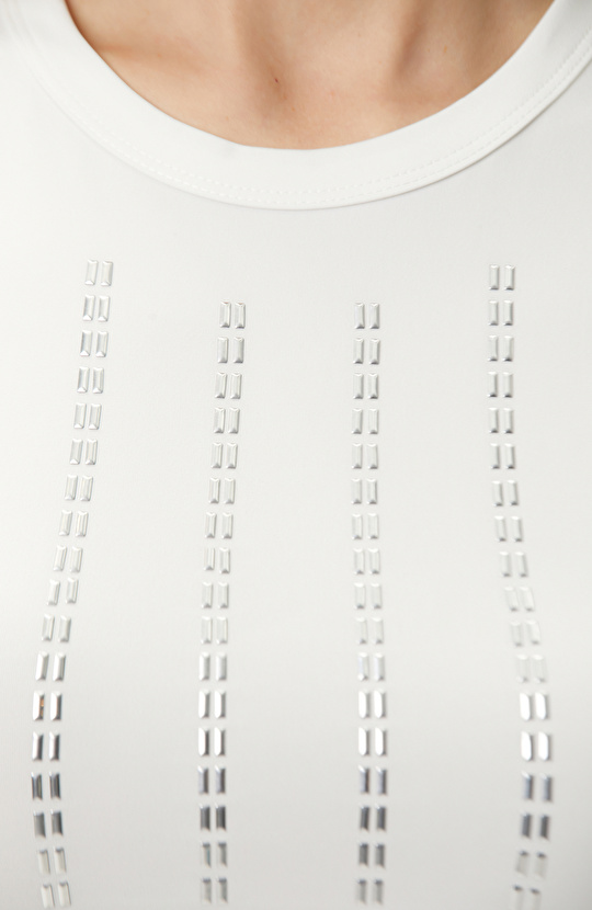 Off White Sleeveless Stone Detailed T-shirt