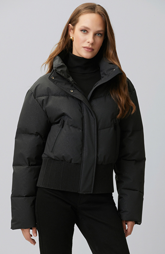 Siyah Simli Puffer Mont