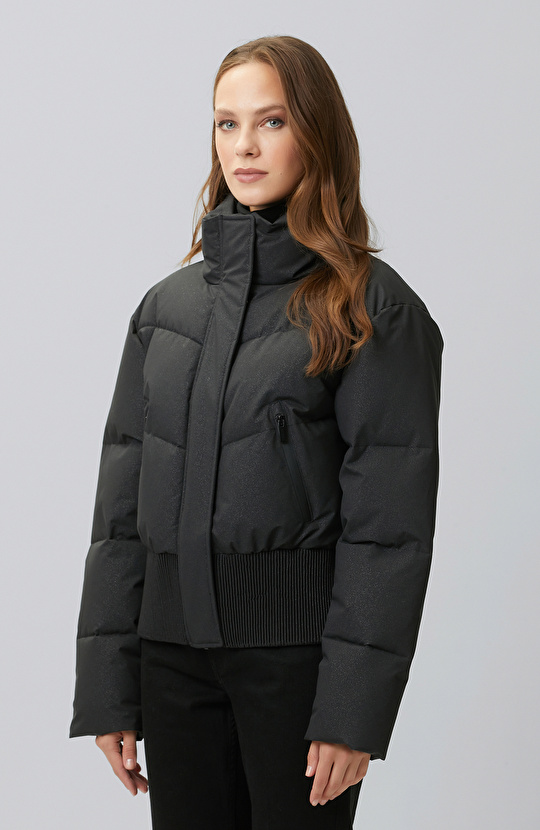 Siyah Simli Puffer Mont