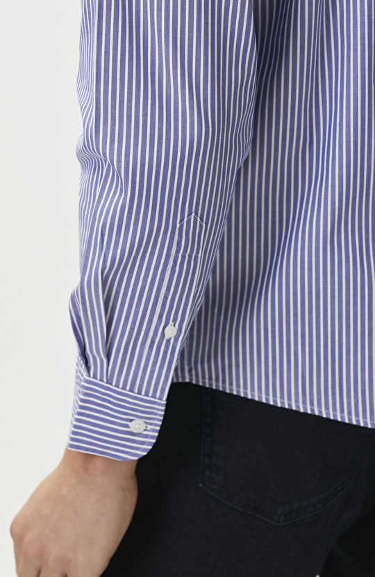Lacivert Beyaz Comfort Fit Çizgili Gömlek