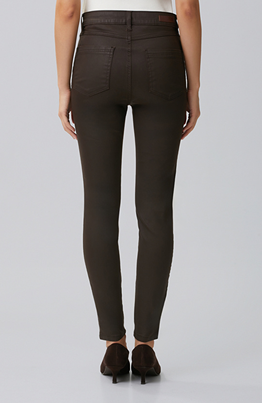 Kahverengi Kaplamalı Skinny Denim Pantolon