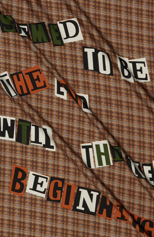 Brown Slogan Detailed Women's Scarf