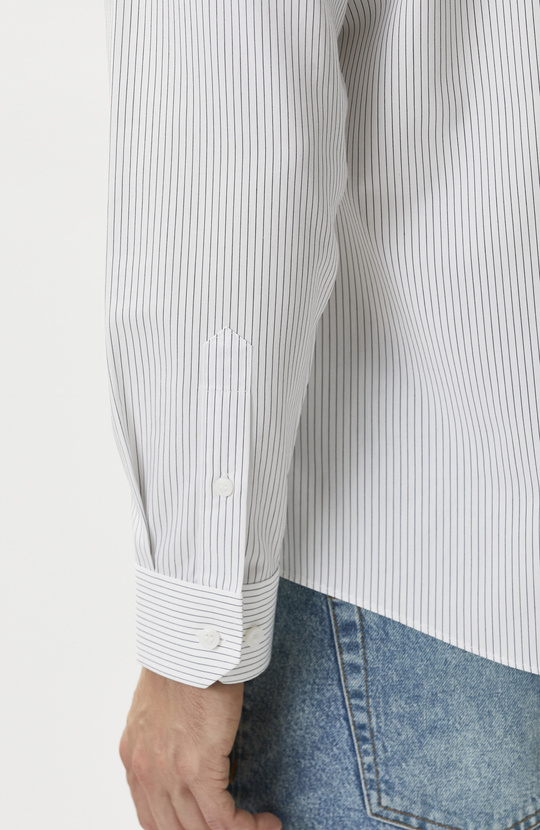 Slim Fit Beyaz Non-iron Çizgi Desenli Gömlek