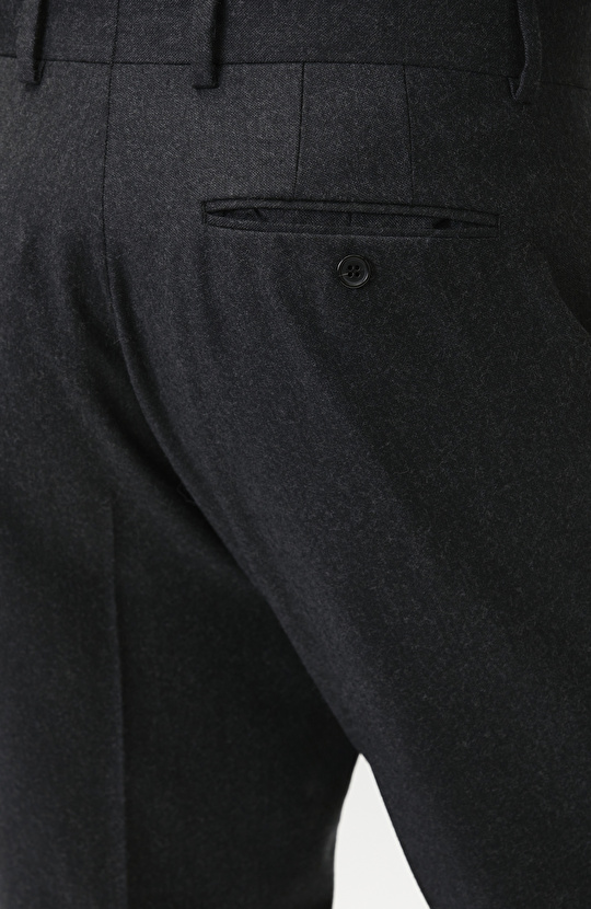 Siyah Kemerli Yün Flannel Pantolon