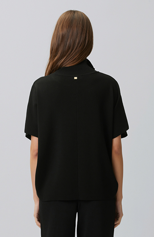 Black Loose Form Basic Knit Sweater