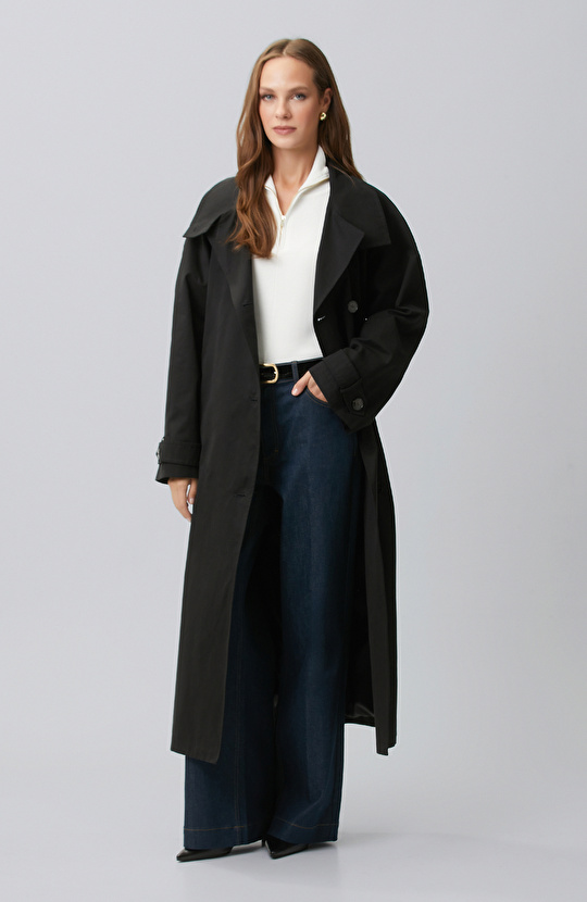 Ecru Loose Form Knitwear Sweater