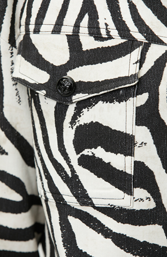 Siyah Kırık Beyaz Animal Print Desenli Mont