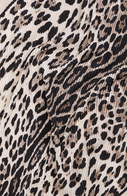 Kahverengi Leopar Plise Detaylı Kadın Fular