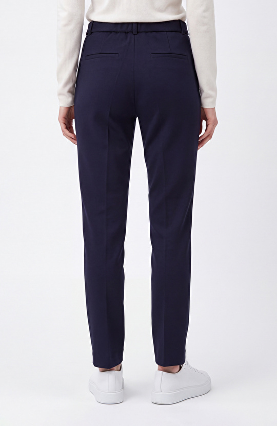 Lacivert Kemer Detaylı Örme Casual Pantolon