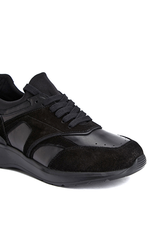 Siyah Sneaker