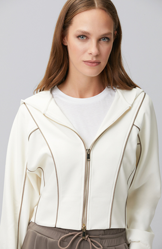 Kırık Beyaz Ribana Detaylı Kapşonlu Sweatshirt
