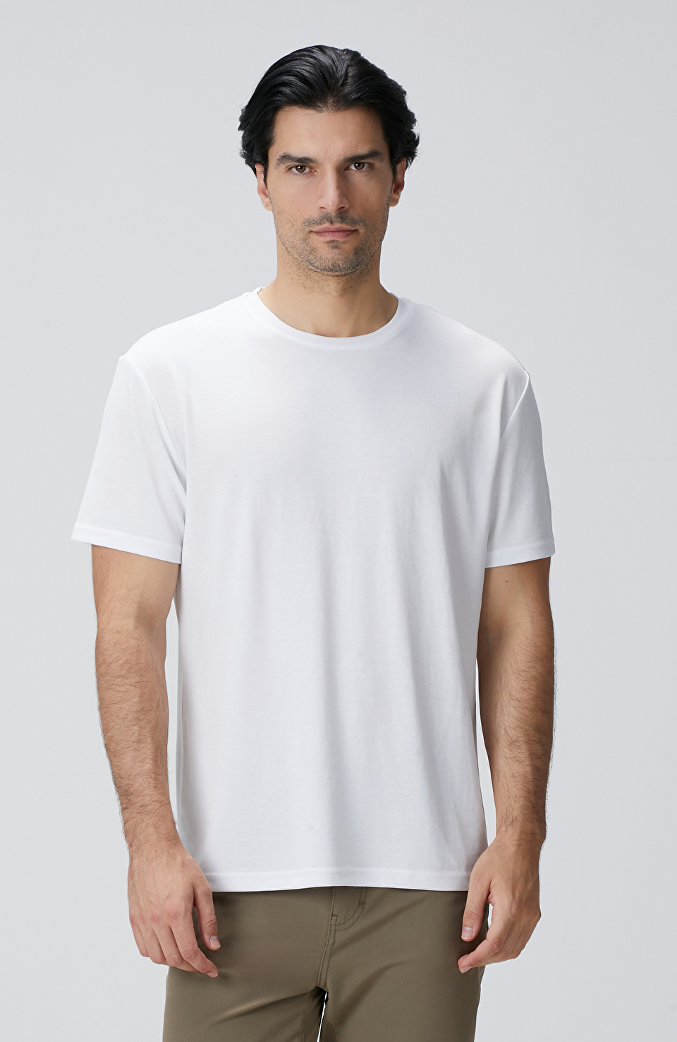 Beyaz Basic T-Shirt
